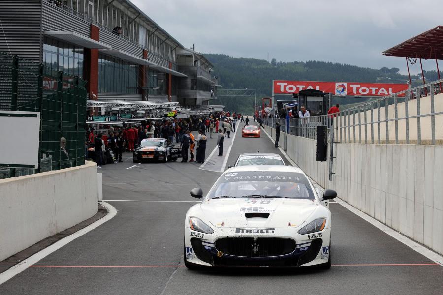  Maserati GranTurismo MC GT4 2009 года  (фото 11 из 71)